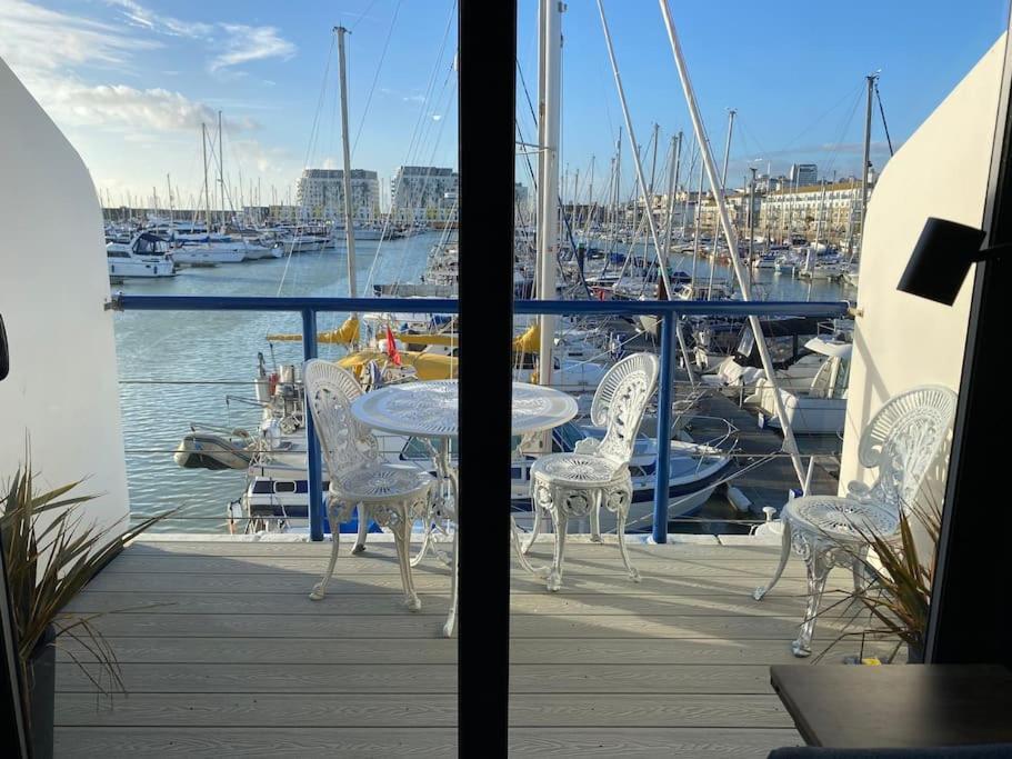 Seascape - Floating Home At Brighton Marina With Free Parking 外观 照片